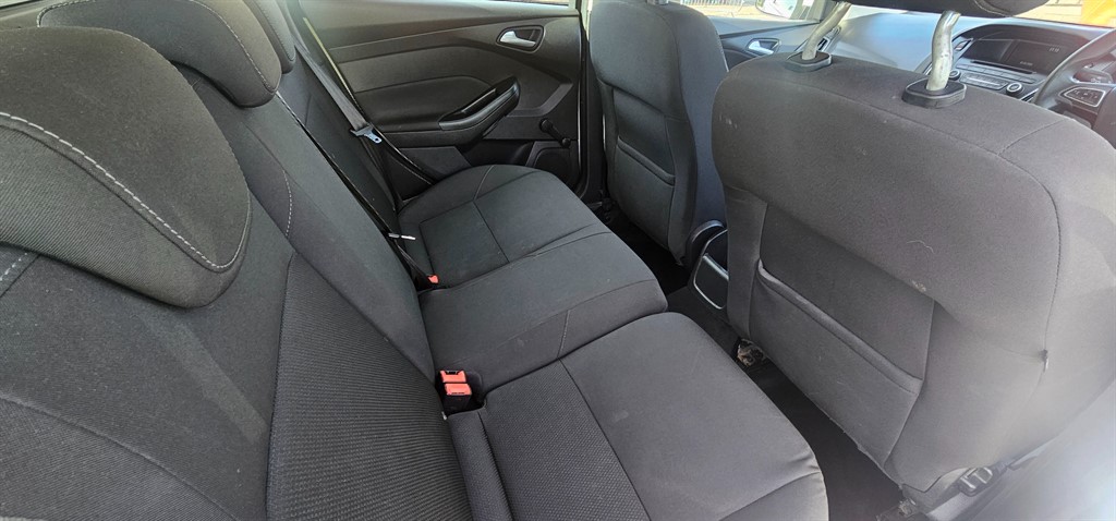 Used Ford Focus 2015 for sale - 76628599: Photo 16