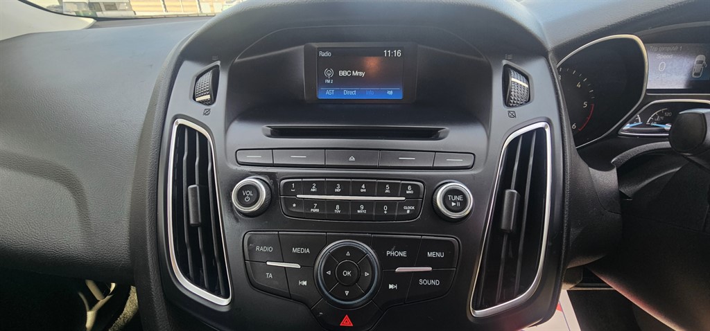 Used Ford Focus 2015 for sale - 76628599: Photo 18