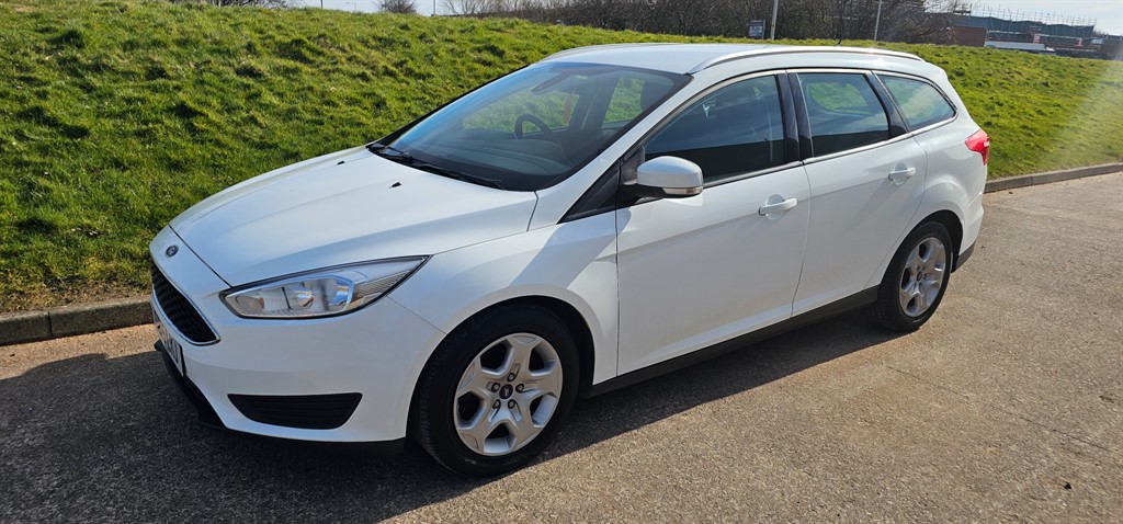 Used Ford Focus 2015 for sale - 76628599: Photo 4