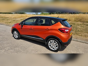 Used Renault Captur 2015 for sale - 79160316: Photo