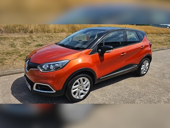Used Renault Captur 2015 for sale - 79160316: Photo