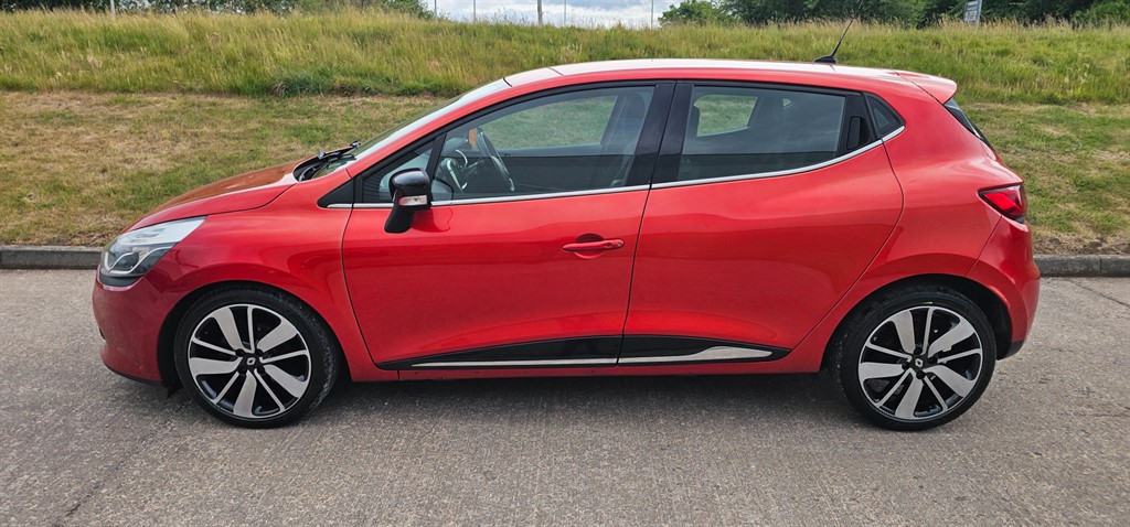 Used Renault Clio 2014 for sale - 76628577: Photo 1