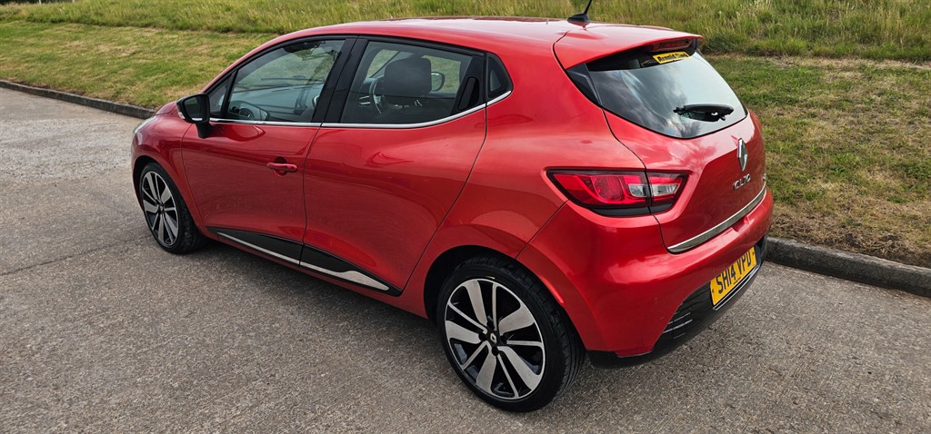 Used Renault Clio 2014 for sale - 76628577: Photo 2