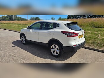 Used Nissan Qashqai 2018 for sale - 78963617: Photo