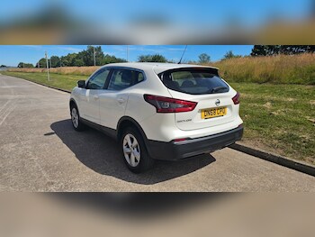 Used Nissan Qashqai 2018 for sale - 78963617: Photo