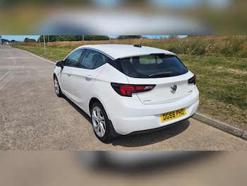 Used Vauxhall Astra 2016 for sale - 78862416: Photo