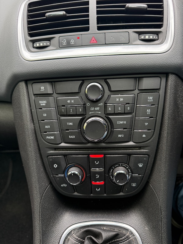Used Vauxhall Meriva 2012 for sale - 76231124: Photo 16