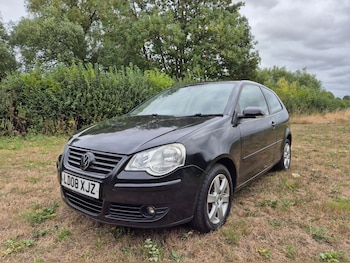 Volkswagen - Polo