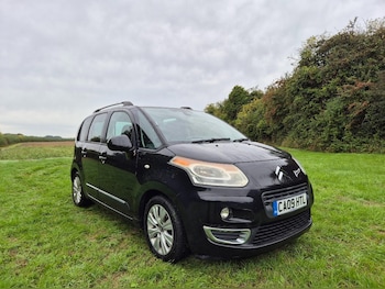 Used Citroen C3 Picasso 2009 for sale - 75951547: Photo