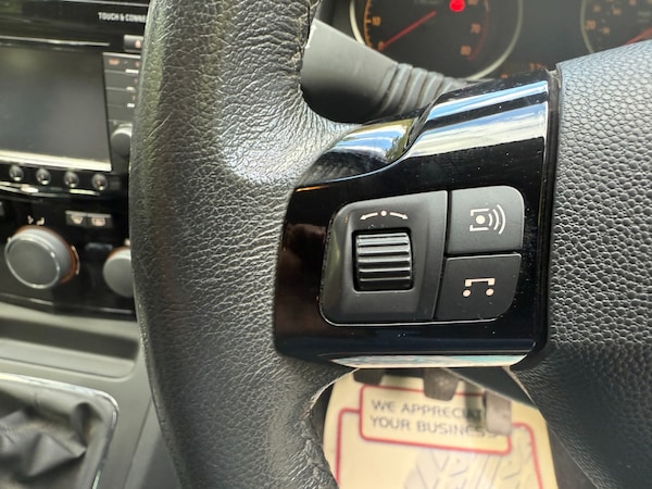 Used Vauxhall Zafira 2013 for sale - 76290213: Photo 13