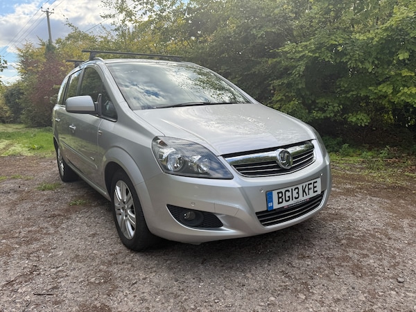 Used Vauxhall Zafira 2013 for sale - 76290213: Photo 2