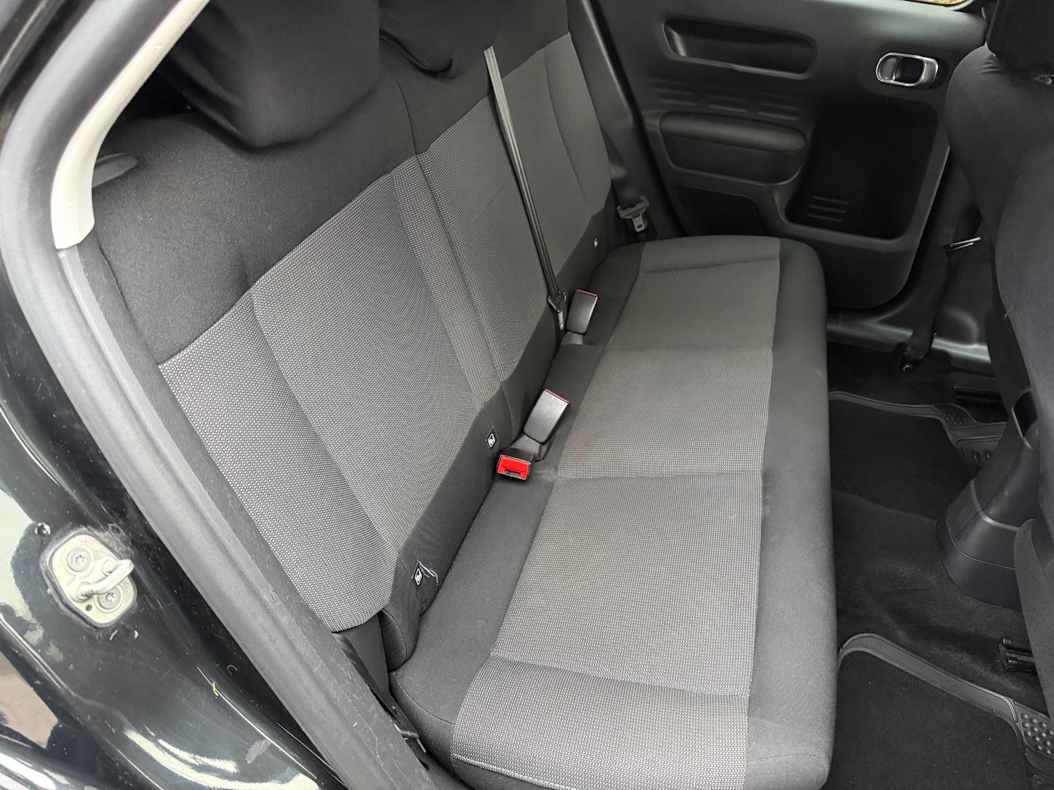 Used Citroen C4 Cactus 2016 for sale - 77592531: Photo 15