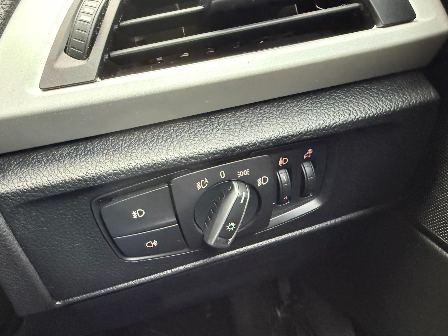 Used BMW 1 Series 2012 for sale - 77610657: Photo 27