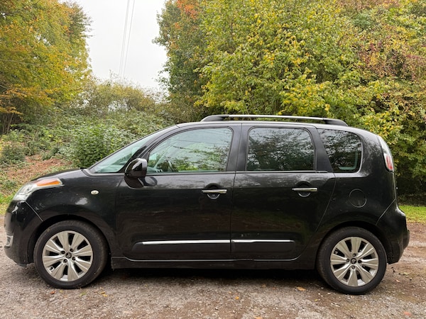 Used Citroen C3 Picasso 2009 for sale - 76281468: Photo 4