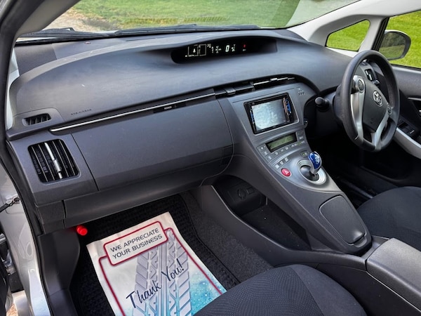 Used Toyota Prius 2012 for sale - 75746779: Photo 17