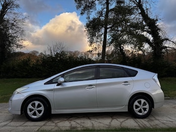 Used Toyota Prius  for sale - 75746779: Photo