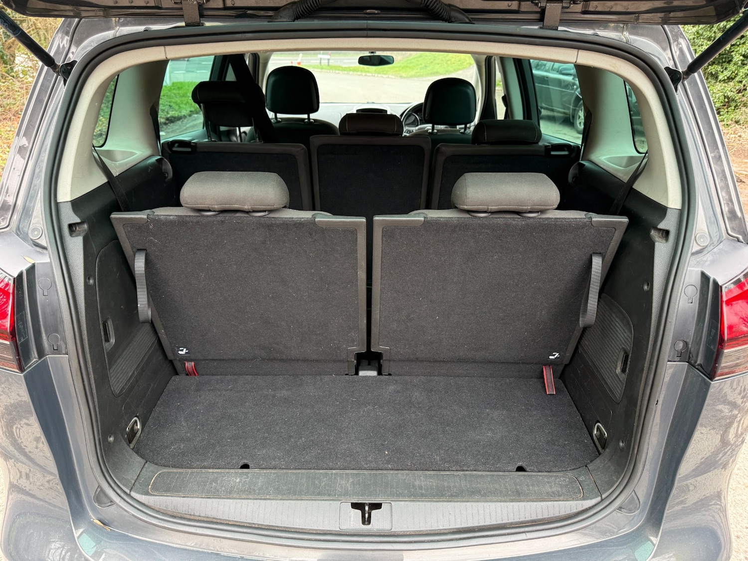 Used Vauxhall Zafira 2015 for sale - 77640600: Photo 15