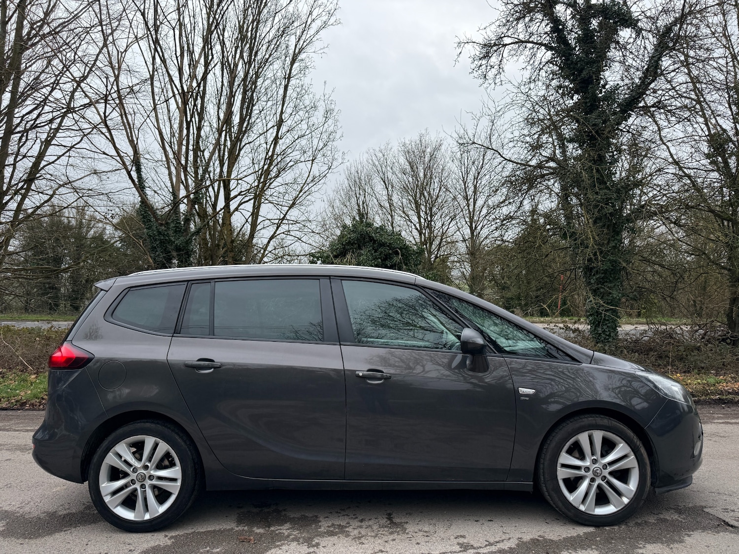 Used Vauxhall Zafira 2015 for sale - 77640600: Photo 5