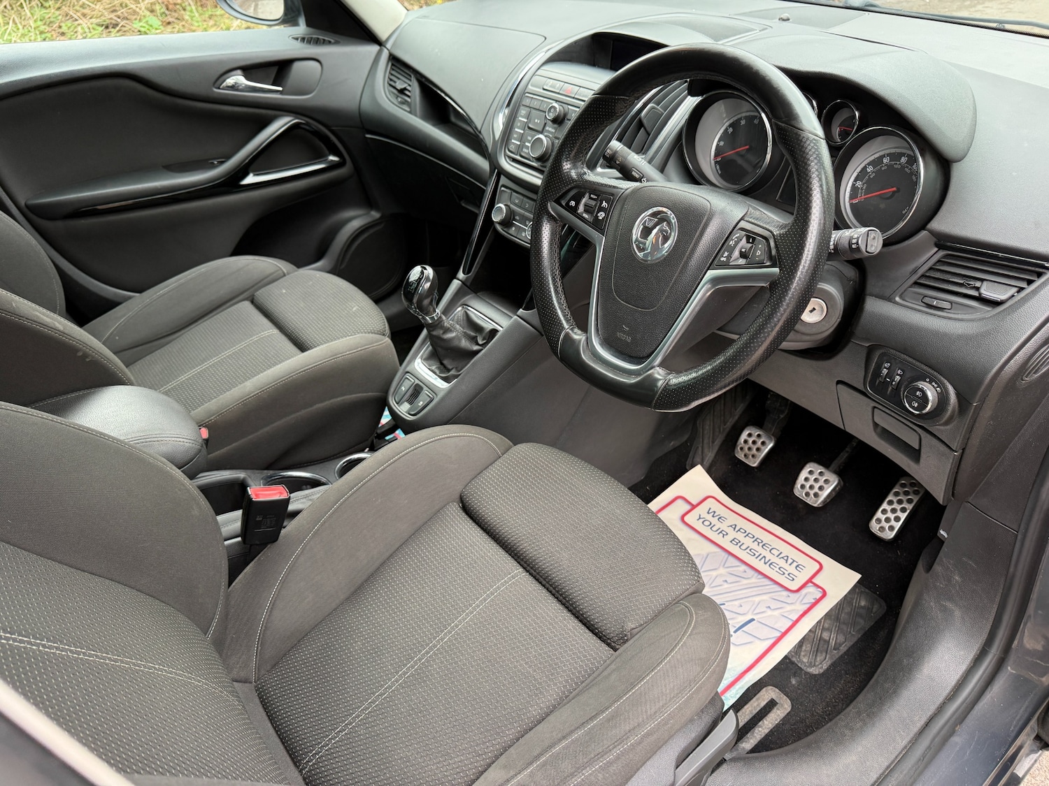 Used Vauxhall Zafira 2015 for sale - 77640600: Photo 9