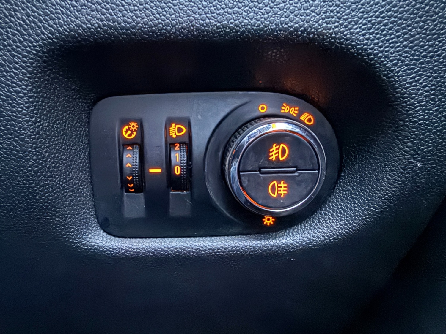 Used Vauxhall Corsa 2012 for sale - 76895084: Photo 14