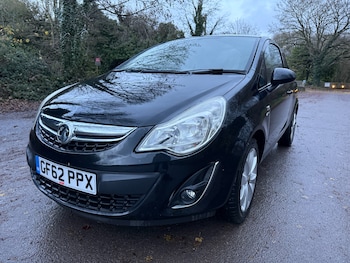 Vauxhall - Corsa
