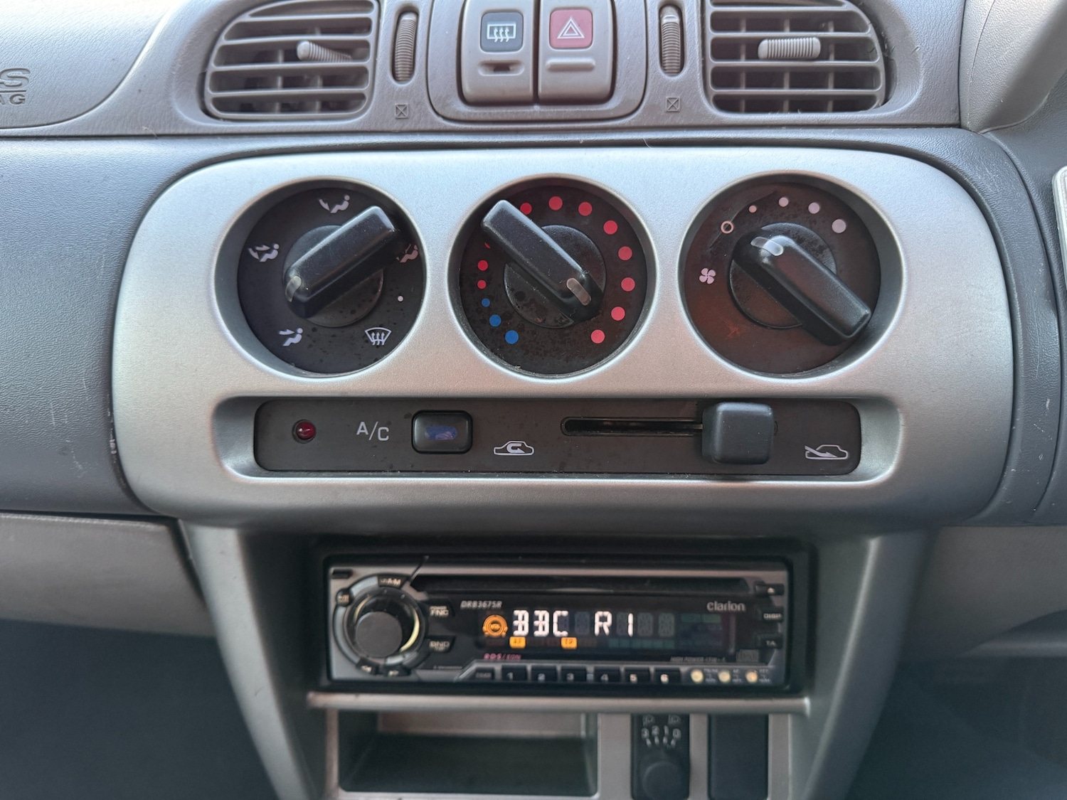 Used Nissan Micra 2001 for sale - 78141105: Photo 16