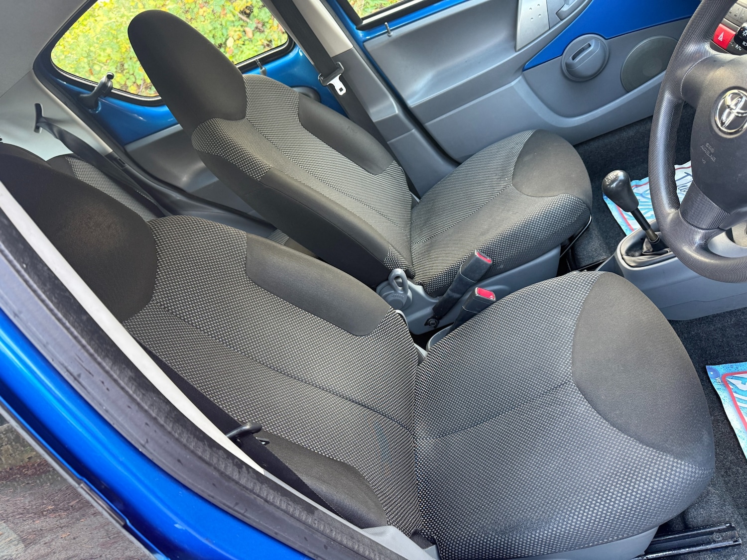 Used Toyota AYGO 2011 for sale - 76897213: Photo 10