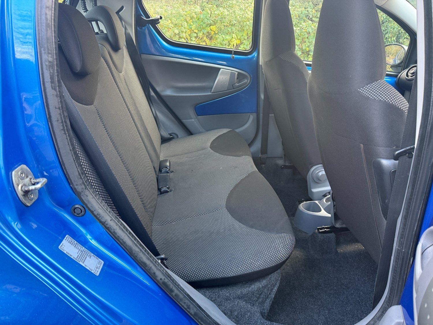 Used Toyota AYGO 2011 for sale - 76897213: Photo 11