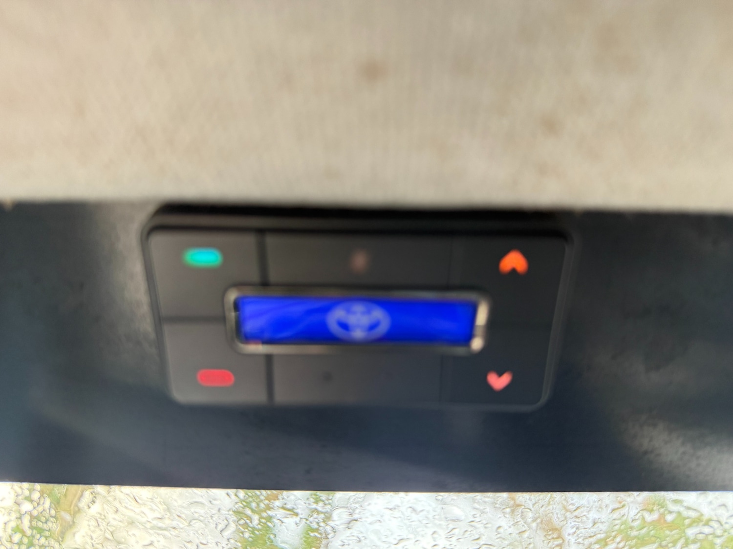 Used Toyota AYGO 2011 for sale - 76897213: Photo 15