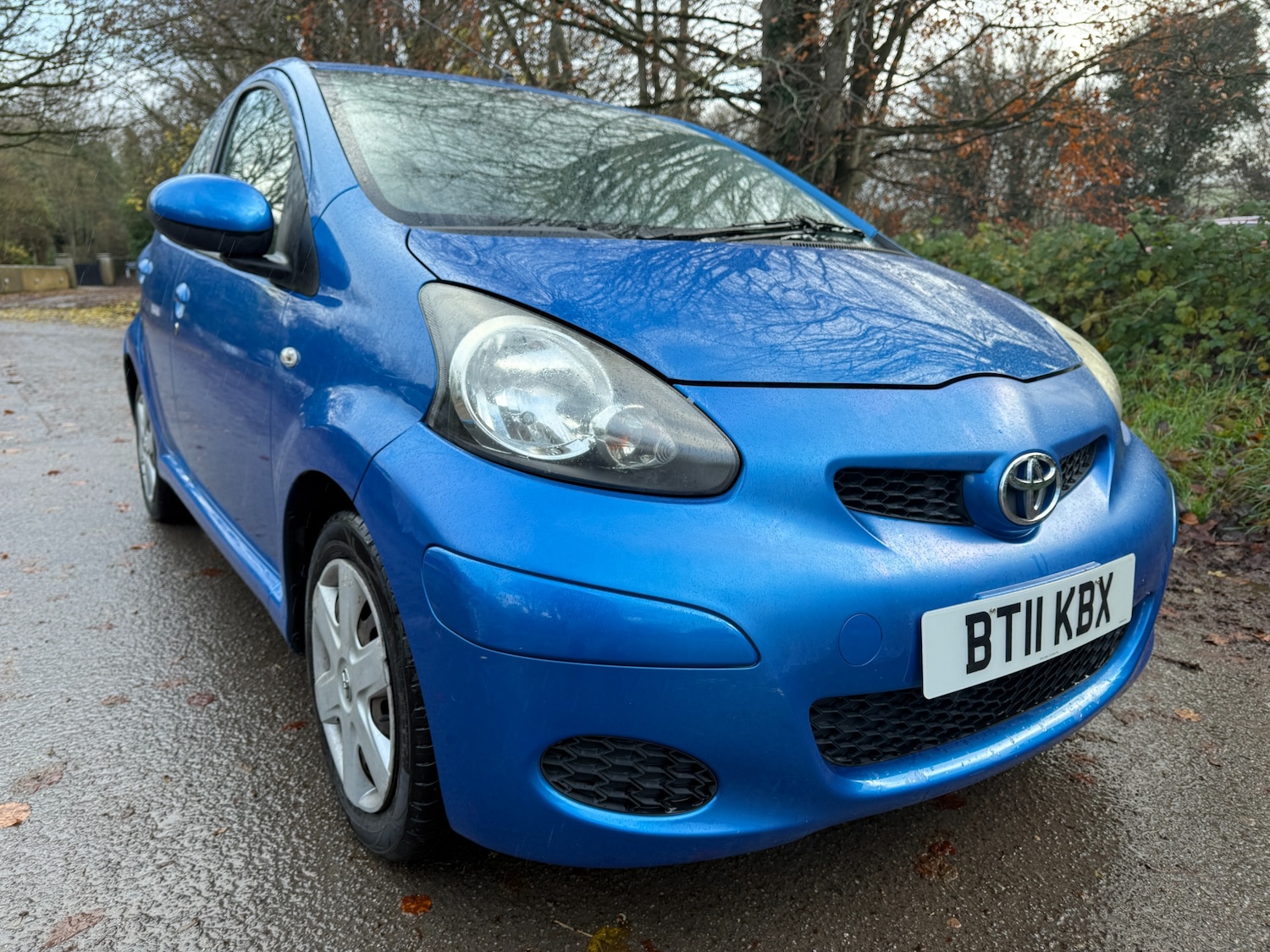 Used Toyota AYGO 2011 for sale - 76897213: Photo 2