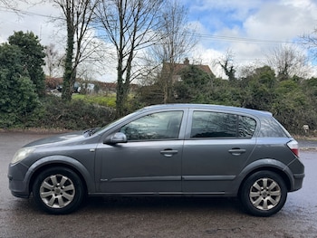 Used Vauxhall Astra 2005 for sale - 77490647: Photo