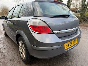 Used Vauxhall Astra 2005 for sale - 77490647: Photo