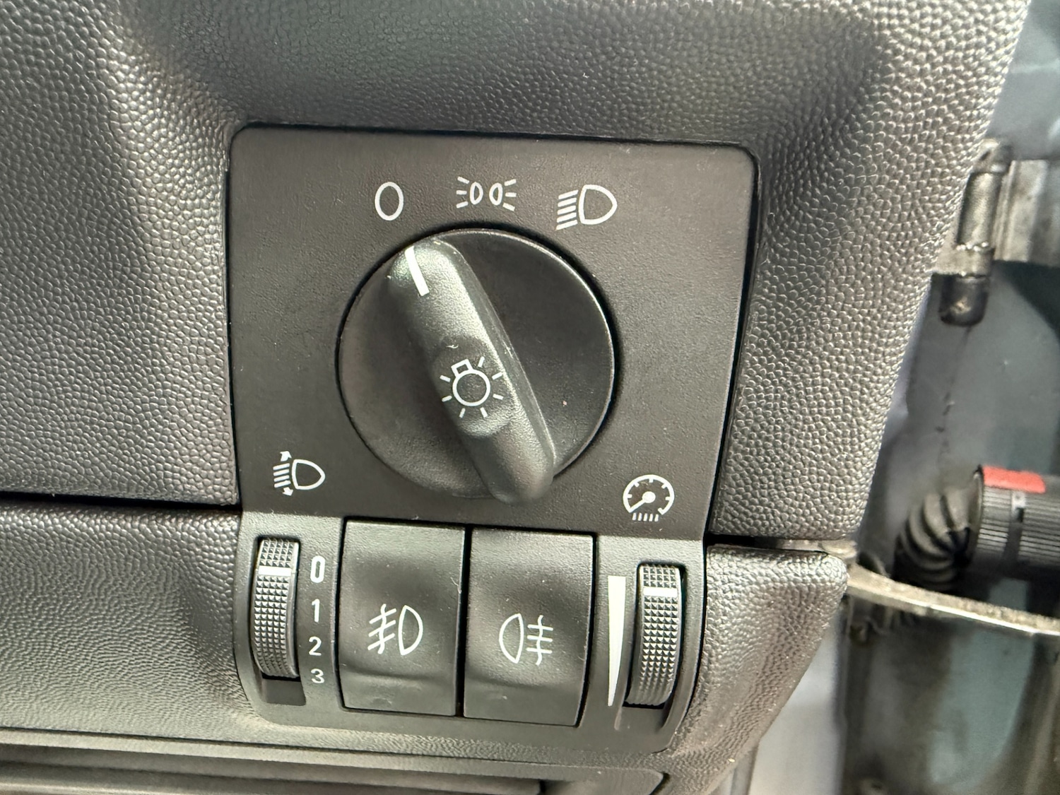 Used Vauxhall Corsa 2006 for sale - 76723391: Photo 18