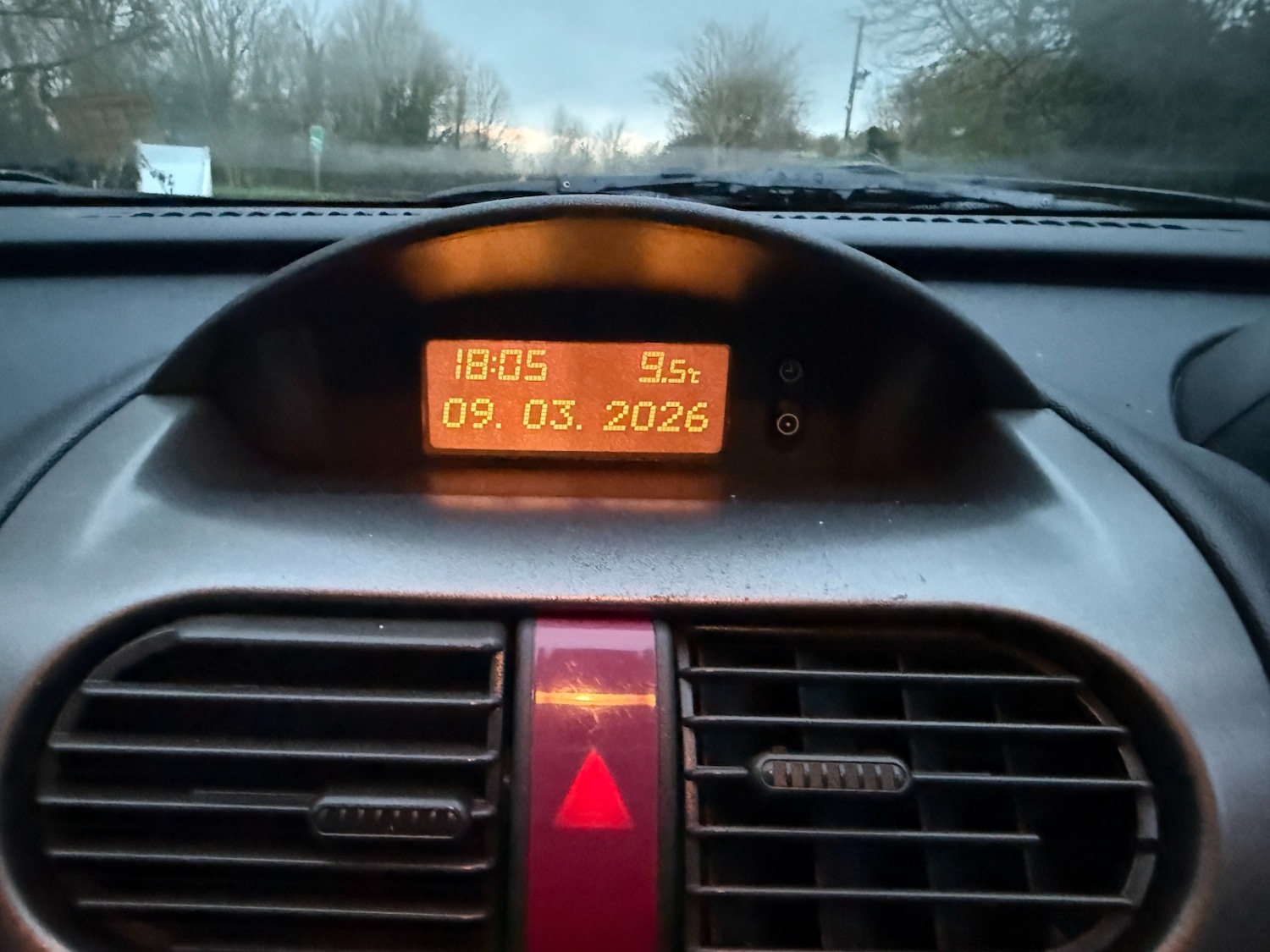 Used Vauxhall Corsa 2004 for sale - 77830482: Photo 14