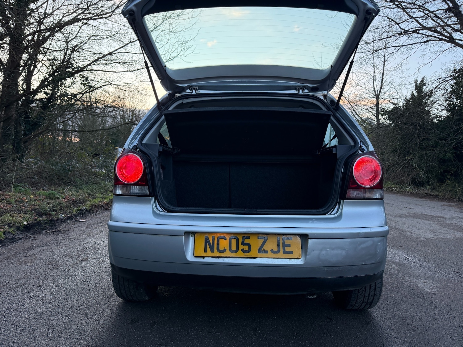 Used Volkswagen Polo 2005 for sale - 77877666: Photo 9