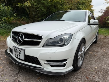 2025 (12) - C200 BlueEfficiency AMG Sport G-Tronic+ Euro 5 (s/s) 4-Door