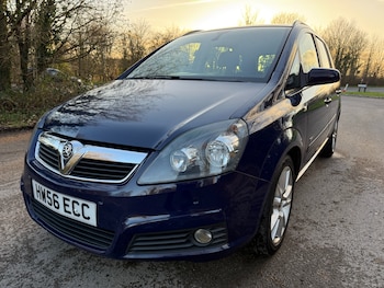 2006 (56) - 1.9 CDTi Design [150] 5dr [Euro 4]