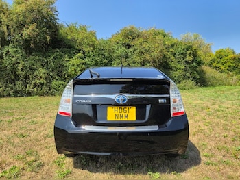 Used Toyota Prius  for sale - 75556545: Photo