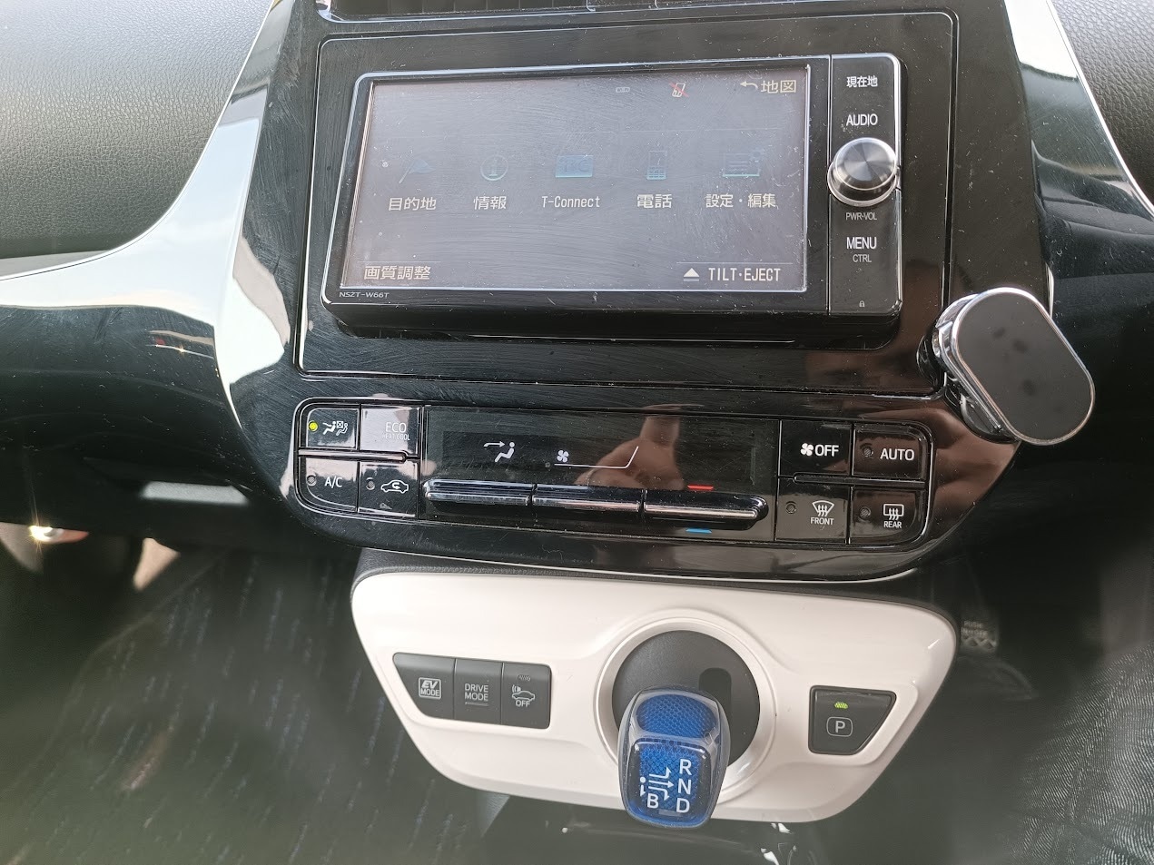 Vehicle 29