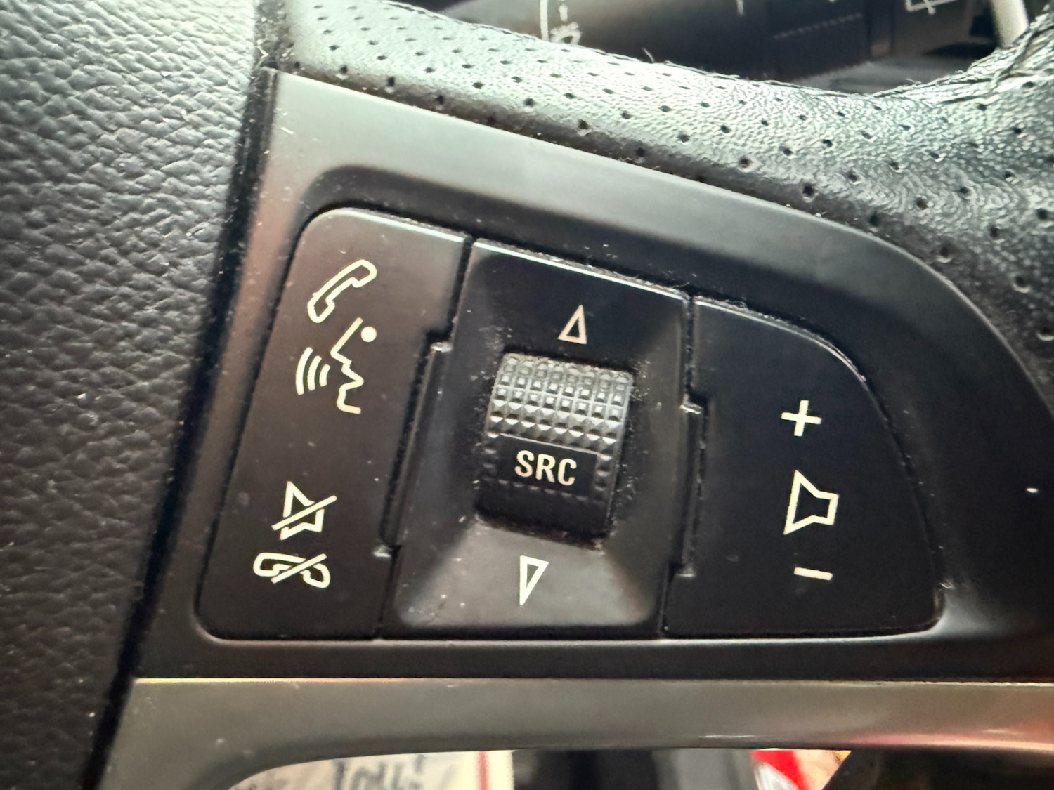 Used Vauxhall Astra 2010 for sale - 76421734: Photo 16