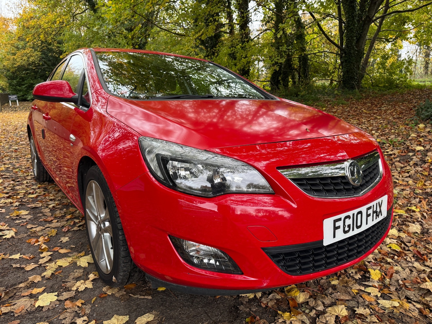 Used Vauxhall Astra 2010 for sale - 76421734: Photo 2