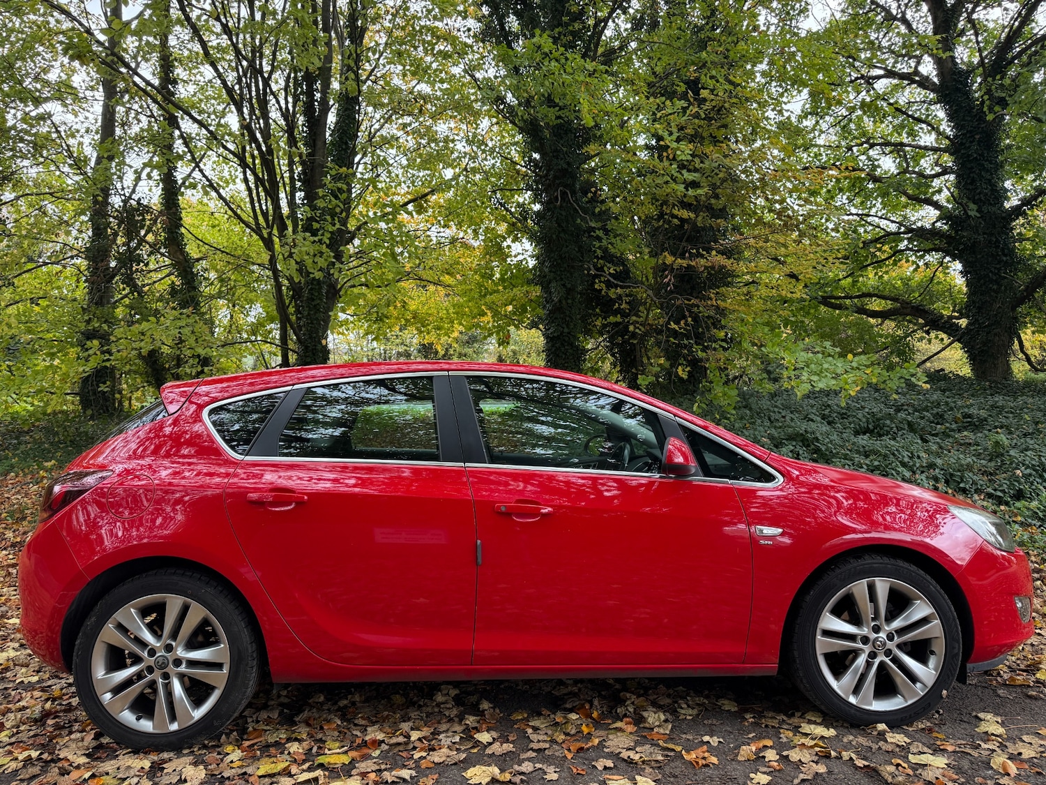 Used Vauxhall Astra 2010 for sale - 76421734: Photo 3