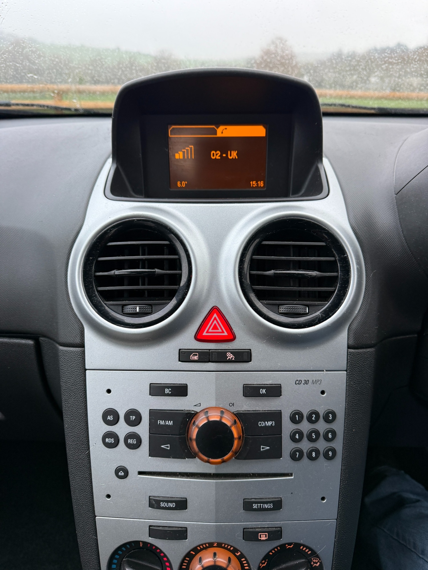 Used Vauxhall Corsa 2011 for sale - 76687435: Photo 19