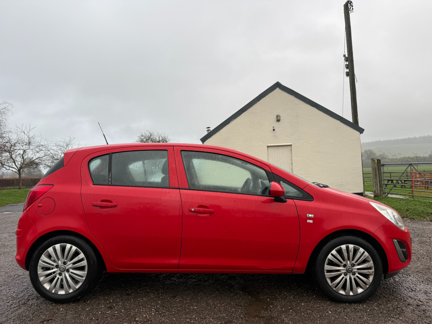 Used Vauxhall Corsa 2011 for sale - 76687435: Photo 5