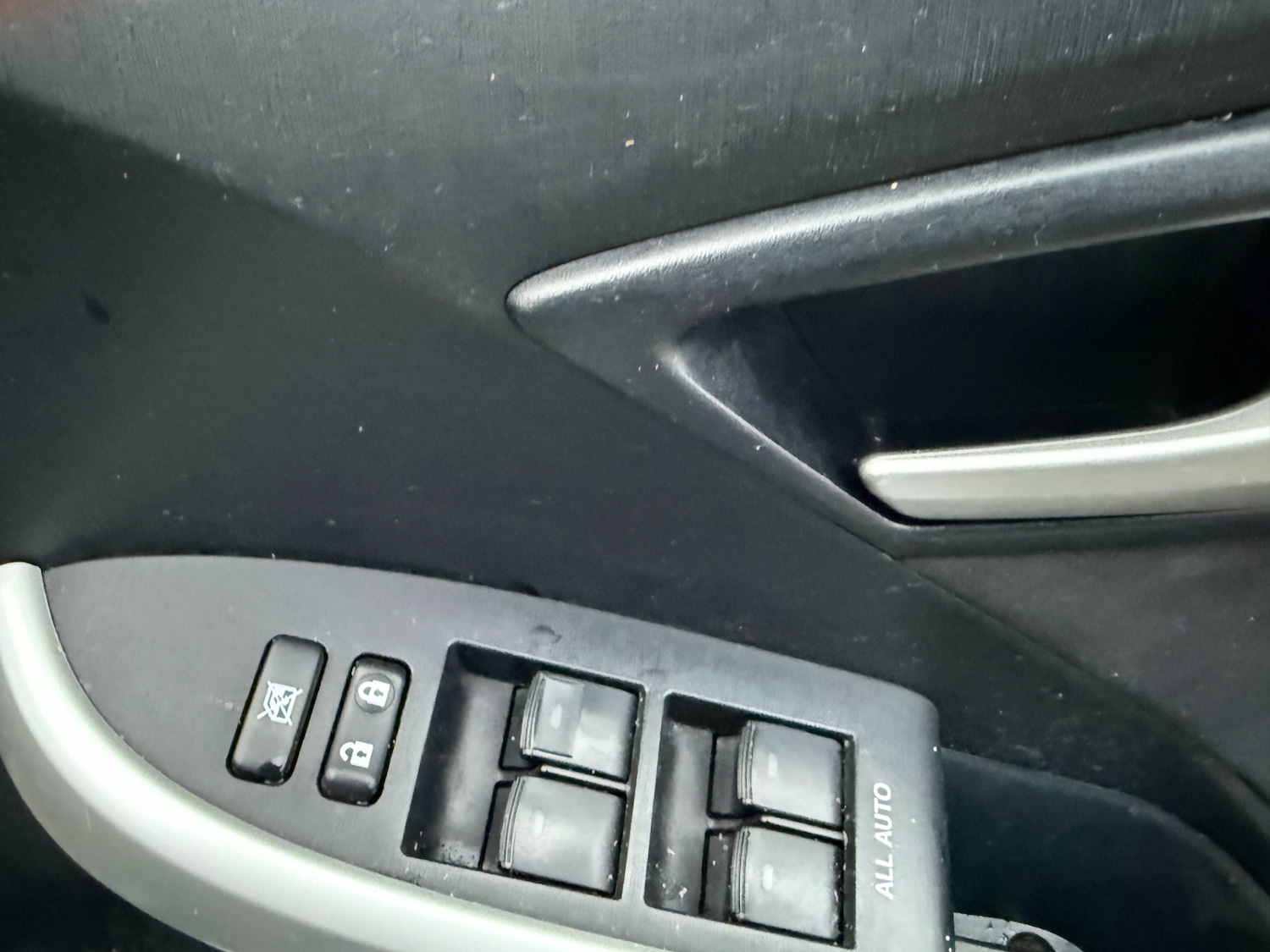 Used Toyota Prius 2024 for sale - 76687392: Photo 17