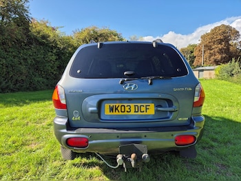 Used Hyundai Santa Fe 2003 for sale - 75921802: Photo