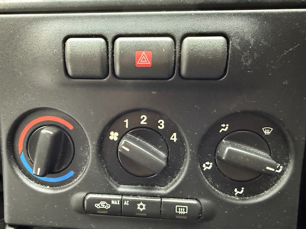 Used Vauxhall Zafira 2003 for sale - 76231984: Photo 14