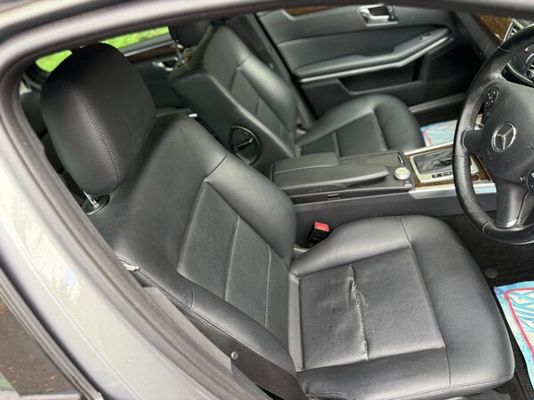 Used Mercedes-Benz E Class 2010 for sale - 76334205: Photo 12