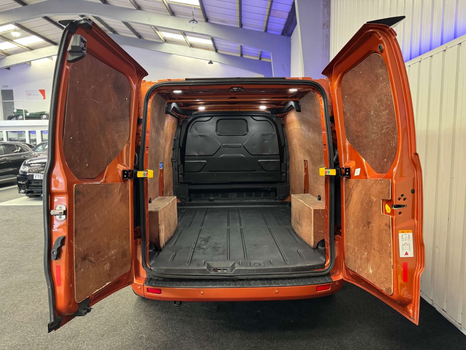 Used Ford Transit Custom 2021 for sale - 77778137: Photo 18