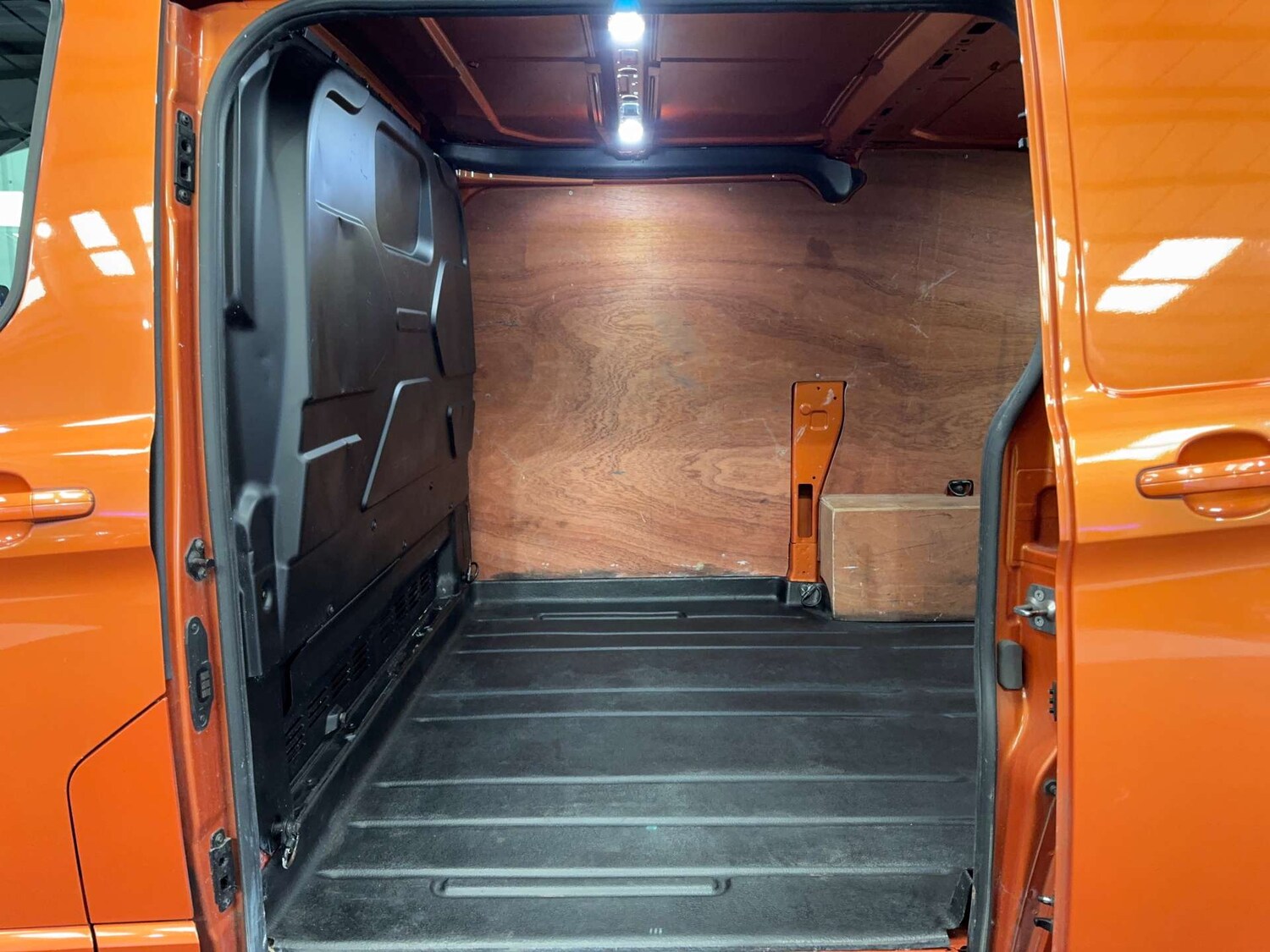 Used Ford Transit Custom 2021 for sale - 77778137: Photo 32